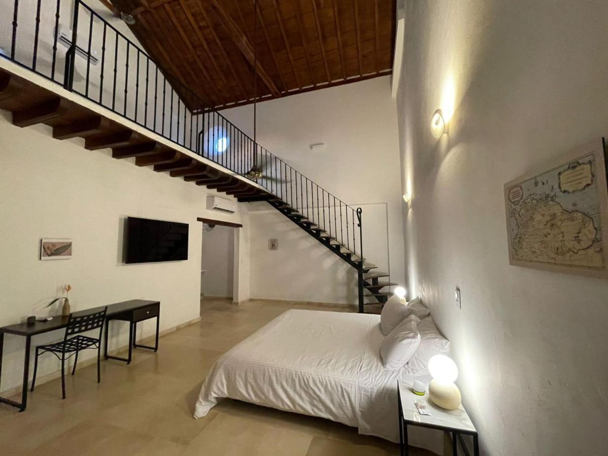 Karakali Boutique Hotel モンポス エクステリア 写真