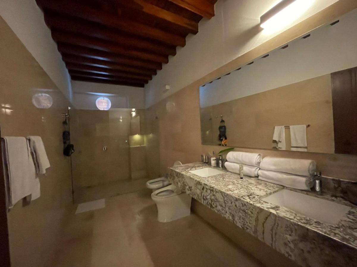 Karakali Boutique Hotel モンポス エクステリア 写真
